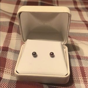 Purple pearl earrings